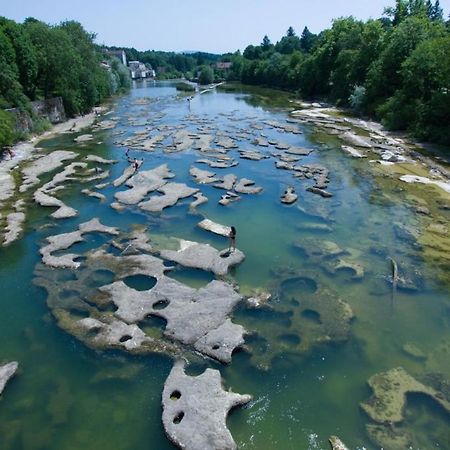 Detente Au Centre-Ville - Lons-Le-Saunier Exteriér fotografie